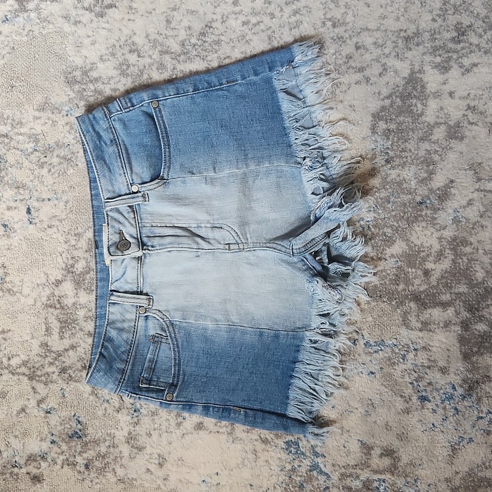 🥳 5 for $25 BUNDLE Altar'd State‎ Women's Size 26  Denim Frayed Hem Shorts